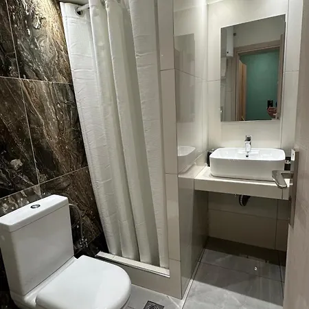 Apartment Luxury Semi Basement With Terrace Athens